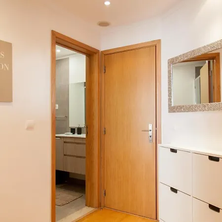 Апартаменты Flh Expo Cosy Family Flat *
