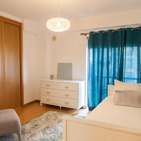 Апартаменты Flh Expo Cosy Family Flat Лиссабон